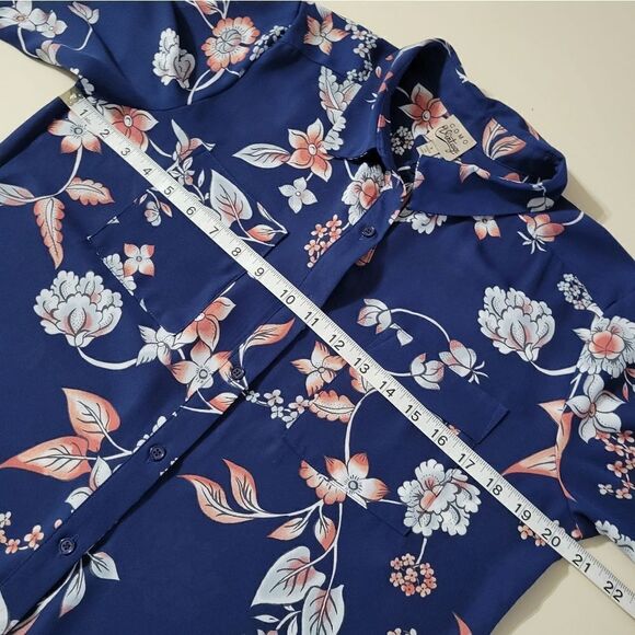Como Vintage Women's Navy Floral Long Button-Down Polyester Blouse - Picture 3 of 14